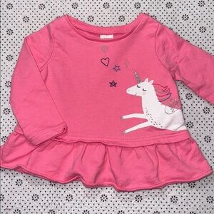 🛍 CUTE LITTLE GIRLS LONG SLEEVED SWEATSHIRT SIZE 6 MONTHS